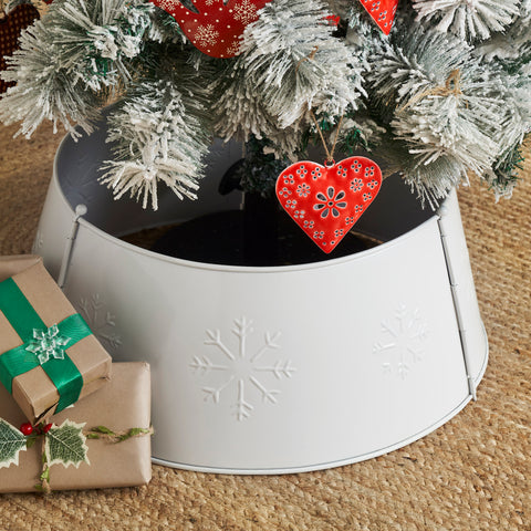 Stamped Snowflake Metal Tree Collar White-Lange General Store