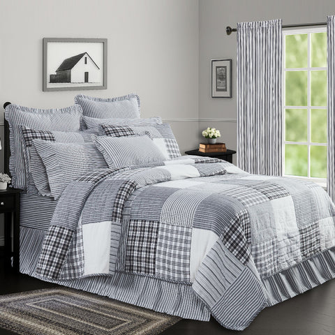 Farmstead Black Quilt-Lange General Store
