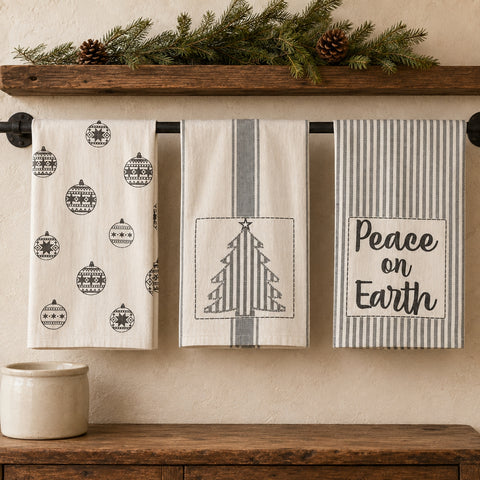 Graycie Peace on Earth Towel Set of 3