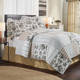 Portabella Buffalo Check Floral Patch Quilt-Lange General Store