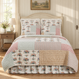 Roselynn Cottage Floral Quilt in a new farmhouse bedroom