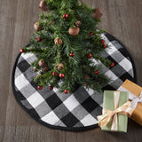 Sable Ann Check Tree Skirt-Lange General Store