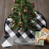 Sable Ann Check Tree Skirt-Lange General Store